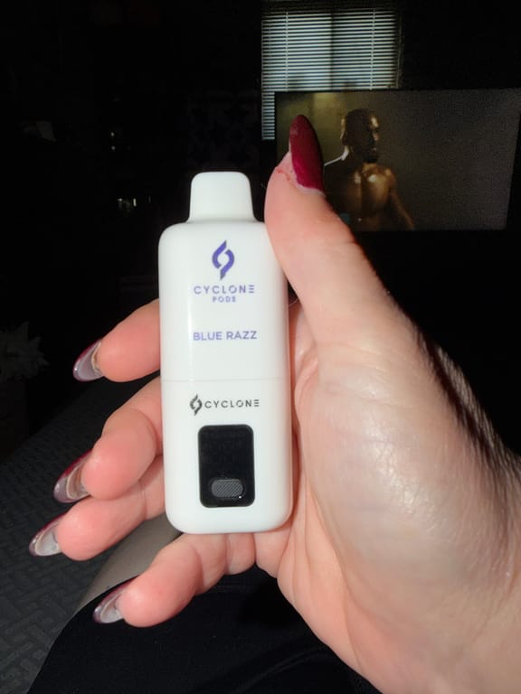 Customer photo of Lightning Starter Kit by ROSEANNE BURGER